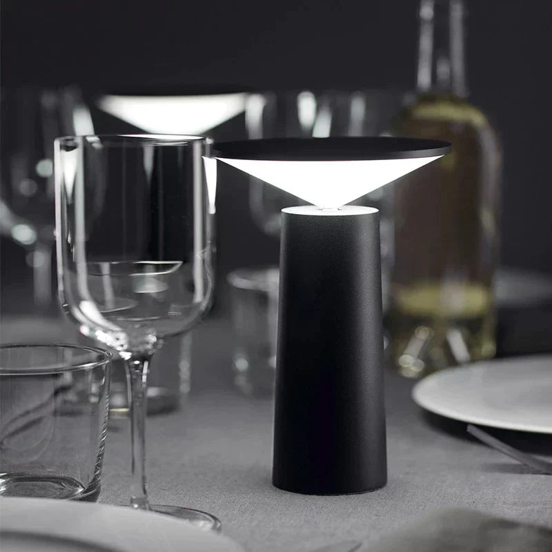 Variant image for Moderne Dimbare Bordlampe Uden Ledning med Berøringssensor til Indendørs og Udendørs Brug - Aluminium Design-2