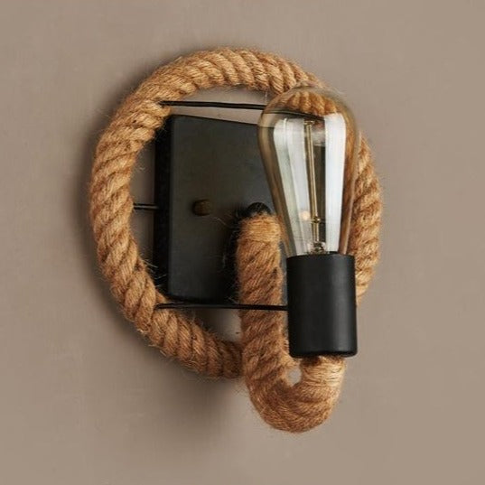 RusticaLume - Vintage Wandleuchte mit Seil